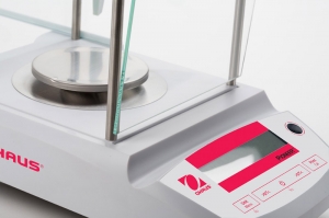 ������������� ���� OHAUS Pioneer PA214C � ��������