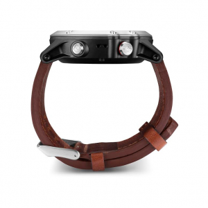 ����������� ���� Garmin D2 Bravo
